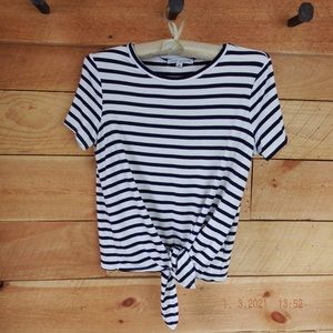 Women’s pullover striped top